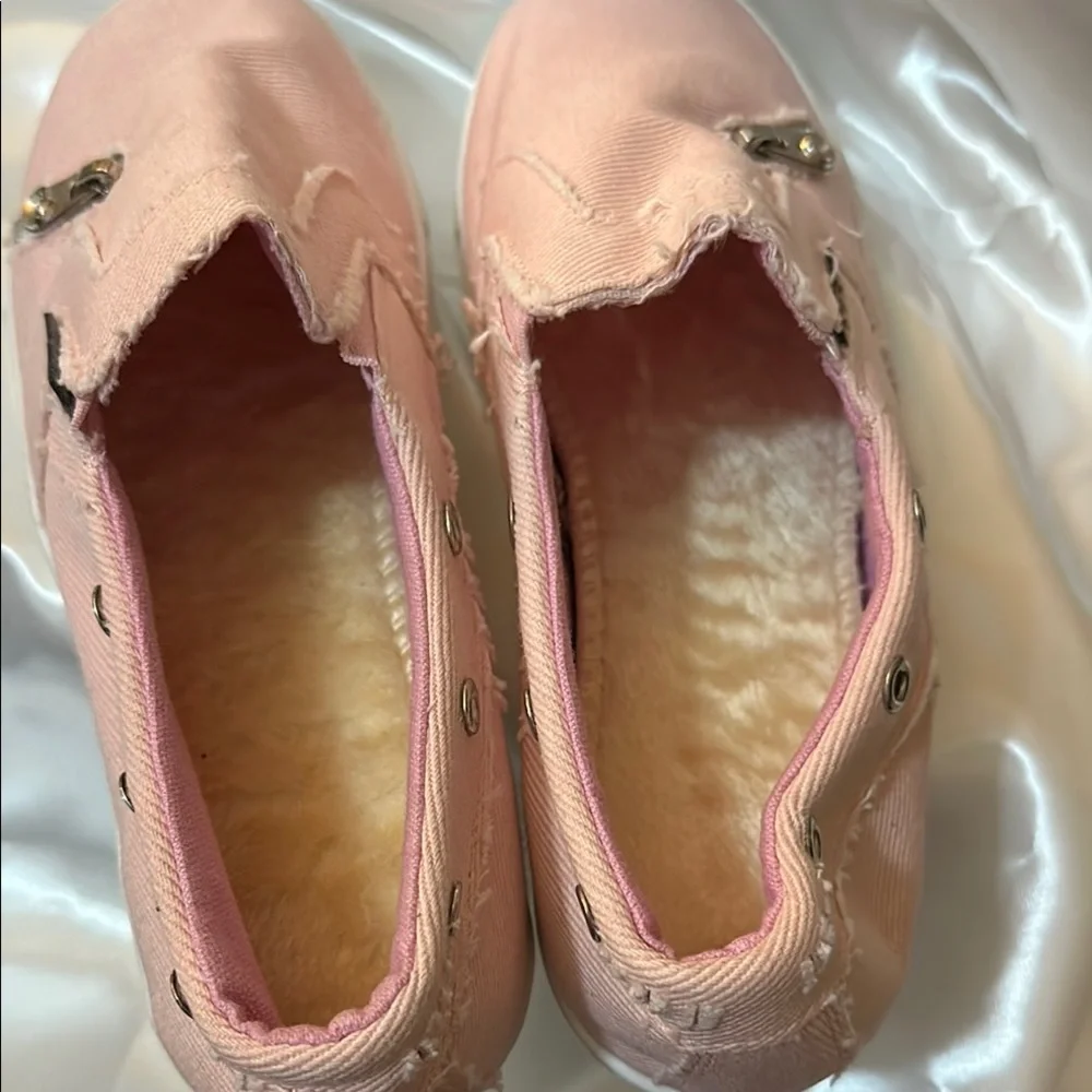 NWOT PINK SLIP ON SNEAKERS! - Picture 10 of 10